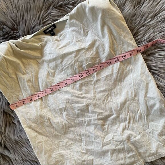 Express Green Crew Neck Shoulder Padded Muscle Tee, S - Picture 5 of 12